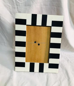 Artisan Craft Cadre photo écologique en incrustation d'os pour la décoration de table - Product Image 1