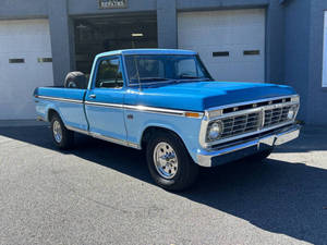 Prêt à être expédié, vente flash, pick-up d'occasion modèle ancien 1973 F-250 Ranger, couleur bleue - Product Image 3