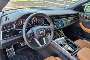 ออดี้ RS Q8 ปี <span class=keywords><strong>2023</strong></span> มือสอง สภาพดี 591 แรงม้า เครื่องยนต์ V8 ทวินเทอร์โบ ขับเคลื่อนสี่ล้อ สีส้มดราก้อนเมทัลลิก อุปกรณ์ครบครัน - Product Image 2