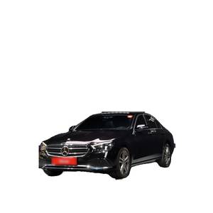 Mercedes-Benz Classe E E350 4MATIC Avantgarde 2022, 29 373 km, boîte automatique, sièges en cuir, conduite à gauche, caméra de recul - Product Image 1