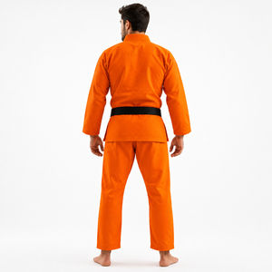 Traje profesional de BJJ que ofrece comodidad ligera, construcción duradera y movilidad sin restricciones para atletas de todos los niveles. - Product Image 3