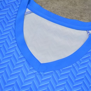 Ensemble de shorts et maillots de basket-ball personnalisés pour hommes, tissu respirant, uniforme d'équipe professionnel, vêtements de sport, vente en gros, fabricant en gros - Product Image 2