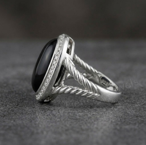 Anillo de Plata de Ley 925 con Baño de Rodio, Estilo Vintage, con Ónix Negro Ovalado de 10x14 mm, Engaste en Bisel, para Uso Diario, Unisex - Product Image 4