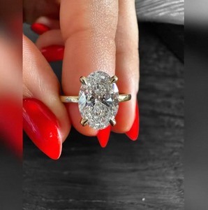 Bague de luxe en diamant de laboratoire taille ovale en argent sterling 925 pour femme, idéale pour les fiançailles, les mariages et les cadeaux d'anniversaire - Product Image 5