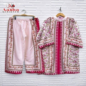 คอลเลคชั่นล่าสุด ชุดเซ็ตผ้าซาตินโมดัลดีไซน์ทันสมัยพร้อมลายพิมพ์ จากซัพพลายเออร์ชุดเซ็ตตุรกีในเมืองสุรัต แฟชั่นสำหรับผู้หญิง - Product Image 1