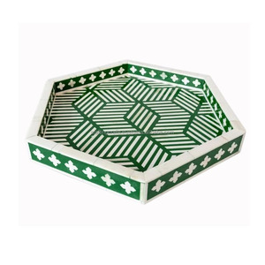 Plateau de service en bois fait main de qualité supérieure, incrustation florale en os, écologique, pour table et cuisine, technique polie, personnalisable - Product Image 5