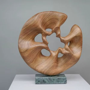 Sculpture en bois artisanale conçue pour la décoration artistique de la maison, l'affichage dans le salon et l'aménagement intérieur culturel - Product Image 1