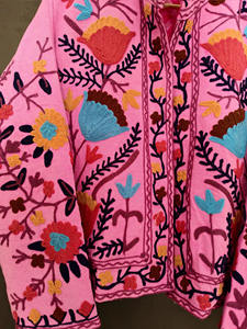 Veste matelassée Suzani brodée à la main, réversible, pour femme, prix usine, éco-responsable, collection 2026, vente chaude - Product Image 4