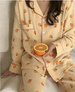 Conjunto de pijama de algodón de doble gasa para mujer, a menudo referido como conjunto de pijama de muselina. - Product Image 2