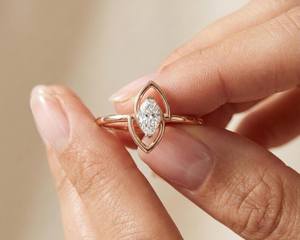 Anillo de plata 925 original con baño de oro rosa y gema de moissanita talla marquesa de 1.01 CT para mujer, un regalo fino para ella. - Product Image 4