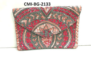 Dernières créations de pochettes à main perlées faites à la main pour femmes, avec fermeture éclair, en toile brodée, idéales pour les soirées et les événements. - Product Image 2