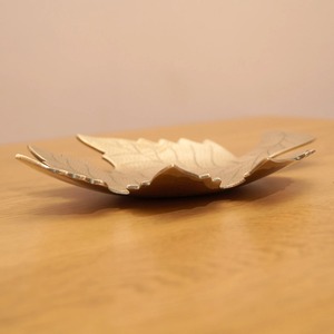 Plateau en feuille d'or de qualité supérieure pour servir des fruits secs et des en-cas, plateau décoratif en métal pour table à manger et présentation en café, provenant d'Inde - Product Image 2