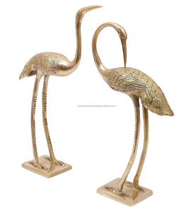 Escultura de grúa de estilo antiguo con acabado en oro alto Figura de latón de lujo como técnica de pulido para el hogar y la sala de estar - Product Image 4