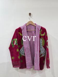 เสื้อโค้ทกำมะหยี่ปักมือ คอจีน ไซส์ใหญ่ เสื้อคลุมฤดูหนาวสำหรับผู้หญิง สไตล์จีน แขนยาว ผ้าหนา ลายสัตว์ - Product Image 3