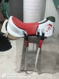 BLUHORSE รูปภาพม้าที่ยอดเยี่ยมบนอานม้าแบบอังกฤษสำหรับการขี่แบบ Endurance พร้อมโครงสร้างหนังสังเคราะห์ ไฟเบอร์ และฮาร์ดแวร์ ดีไซน์ทนทาน - Product Image 2