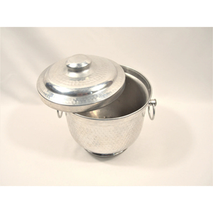 New Metal <b>Ice</b> Bucket in Customized Shaped New Design Metal <b>Ice</b> Bucket for Wine and Coldrinks Bottle Holder <b>Ice</b> Bucket Supplies - Product Image 2