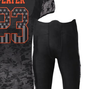 Uniformes de Fútbol Americano Cortos Sublimados Personalizados a Precio de Fábrica, Costuras Reforzadas, Transpirables y que Absorben la Humedad - Product Image 4