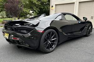 McLaren 720S Spider 2022 Usado con Título Limpio - Product Image 2