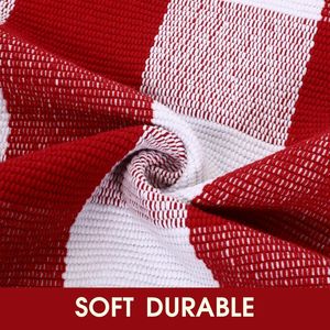 Tappeto Natalizio in Cotone Intrecciato a Mano 28 x 43 Pollici, Rosso e Bianco a Quadri, per Esterni, Tappetino Stratificato per Porta d'Ingresso e Veranda - Product Image 1