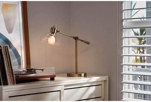 Nuevo Echo Show 10 (3.ª generación) - Color carbón - paquete con bombilla LED inteligente Ring A19 - Product Image 2