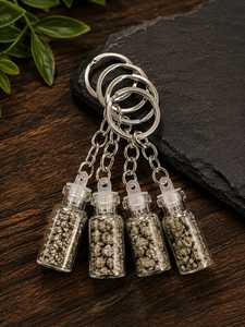 Llavero de pirita natural en trozos de 50 mm, amuleto decorativo de piedra, accesorio de cristal portátil para regalar y uso diario - Product Image 5