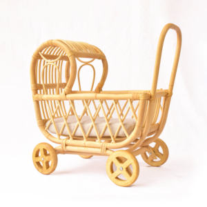 Poussette en rotin tressé à la main à prix abordable pour poupées, jouets pour enfants, best-seller, jouet pour enfants, poussette pour poupées - Product Image 3