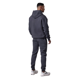 Ensemble de survêtement décontracté gris anthracite pour homme avec capuche, sweat à capuche et pantalon de jogging, idéal pour le sport, la gym, les sports d'hiver et le streetwear - Product Image 2