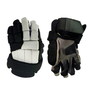 Gants de hockey sur glace personnalisés au design confortable, protection des mains de qualité supérieure avec des zones intérieures renforcées et douces - Product Image 4