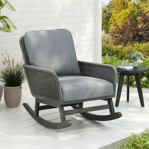 Fauteuil à bascule contemporain minimaliste en osier gris, structure en bois durable avec coussins en polyester doux pour usage intérieur - Product Image 1
