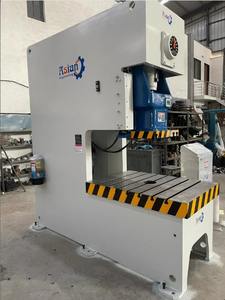 Machine de fabrication de barquettes en aluminium entièrement automatique, 60 PPM, haute vitesse, pour la production de barquettes alimentaires argentées, 440V 30HP - Product Image 2