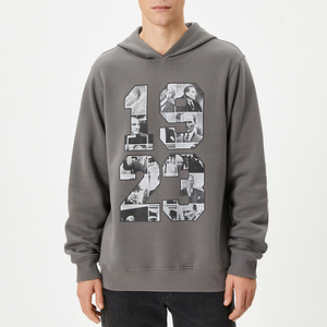 Sudadera con Capucha Unisex Gris 1923, Corte Regular, Felpa de Algodón, Ropa Casual de Invierno, Estilo Urbano, Lavado Ácido, Diseño de Secado Rápido - Product Image 3