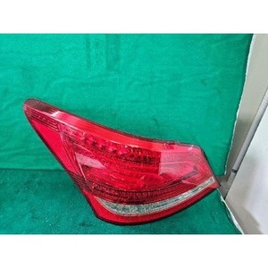 Luz Trasera Izquierda Usada Equus 924013N000 - Product Image 1