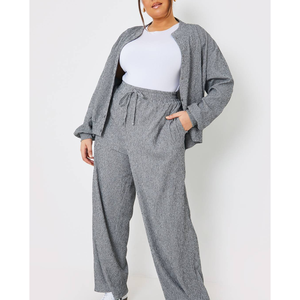 Ensemble de survêtement d'hiver pour femme en molleton épais de coton, grande taille, vêtements de sport d'extérieur avec cordon de serrage pour l'entraînement - Vente en gros - Product Image 4