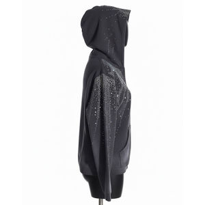 Sudadera premium con brillo de diamantes de imitación, material suave al tacto, estilo relajado, ideal para uso casual y amantes de la moda urbana. - Product Image 6
