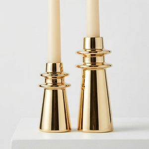 Ensemble de 2 chandeliers en métal doré, porte-bougies modernes, centre de table pour la décoration de la maison - Product Image 1