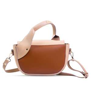 Bolso de hombro de mujer beige con asa retorcida - Product Image 4