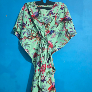 Caftán indio hecho a mano de algodón con estampado de pájaros, vestido ligero con estampado de pájaros, ropa de playa cómoda, estilo bohemio. - Product Image 1
