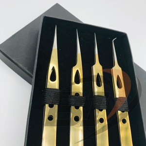 Pinzas de extensión de pestañas de acero inoxidable con logotipo personalizado profesional, extensiones de pestañas sostenibles recubiertas de papel dorado, Punta puntiaguda - Product Image 4