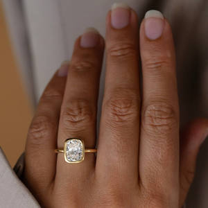 Anillo de Compromiso para Mujer con Diamante Cultivado en Laboratorio con Corte Clásico, Chapado en Rodio, Oro Amarillo, Certificado IGI - Product Image 3