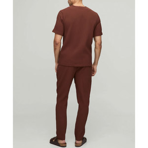 Ensemble Athleisure Homme Haute Qualité : T-shirt Oversize et Pantalon de Survêtement Coupe Droite Assorti - Product Image 2