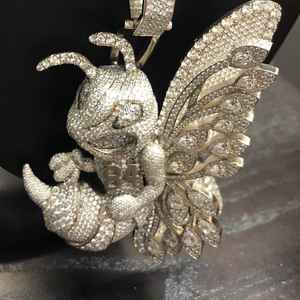 Colgante con logo de moissanita VVS estilo hip hop, colgante 3D personalizado de plata 925 con incrustaciones de circonitas, colgante de dibujos animados personalizado para hombre - Product Image 5