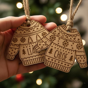 Ornements de Noël personnalisés en bois pour pulls, décorations de fêtes sur mesure - Product Image 1