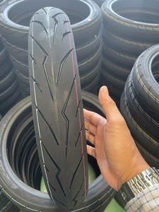 Neumático Deportivo para Motocicleta K308, Fuerte Tracción, Manejo Estable, Alto Rendimiento - Product Image 1