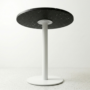 Table à manger en plastique recyclé, design moderne, imperméable, durable, écologique, empilable, structure métallique, montage facile, pour l'extérieur - Product Image 3