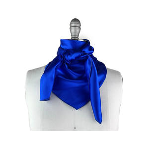 Élégant foulard en soie pour femme, léger, toucher satiné, imprimé, châle de luxe pour toutes les saisons, cadeau idéal - Product Image 5