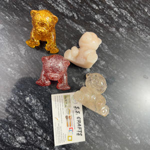 เสน่ห์หมียางเรซินคุณภาพสูงพร้อมตะขอเหมาะสำหรับการทำโปรเจกต์ศิลปะ DIY แบบระเหิดและดีไซน์เครื่องประดับอินเทรนด์ - Product Image 1