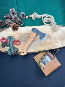 Cuchillo para Pizza Forjado a Mano, Equipo de Camping, Equipo de Bushcraft, Diseño Grabado, Hoja de Acero Forjado, Mango de Madera, 9 Pulgadas de Hoja Cortante - Product Image 2