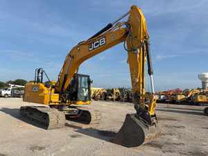 Excavadora de cadenas 220X LC 2022 disponible para la venta: equipo potente ideal para grandes proyectos y compradores globales - Product Image 3
