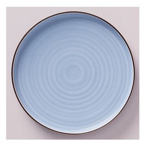 Assiette à dîner en céramique artisanale avec texture à anneaux concentriques et design rond minimaliste pour une décoration moderne de la salle à manger et de la maison - Product Image 2