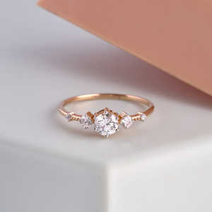 แหวนเพชรเดี่ยวทรงกลมสีทองห้าชิ้น - Product Image 5